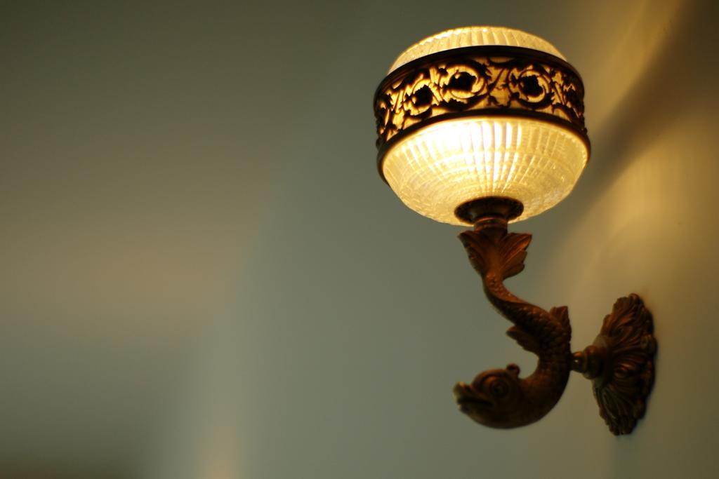Hotel-Restaurant Le Parisien Les Vignes Zewnętrze zdjęcie