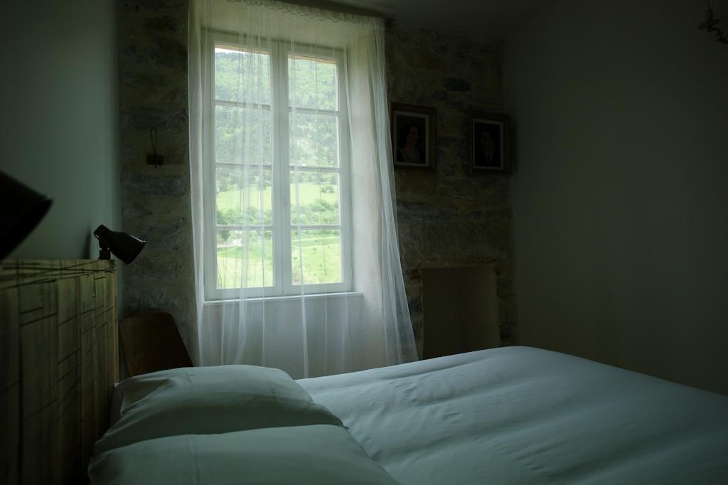 Hotel-Restaurant Le Parisien Les Vignes Zewnętrze zdjęcie